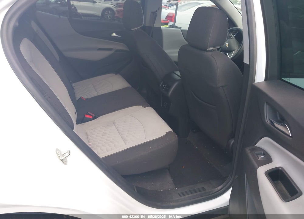 2019 CHEVROLET EQUINOX LS VIN: 2GNAXHEVXK6105231