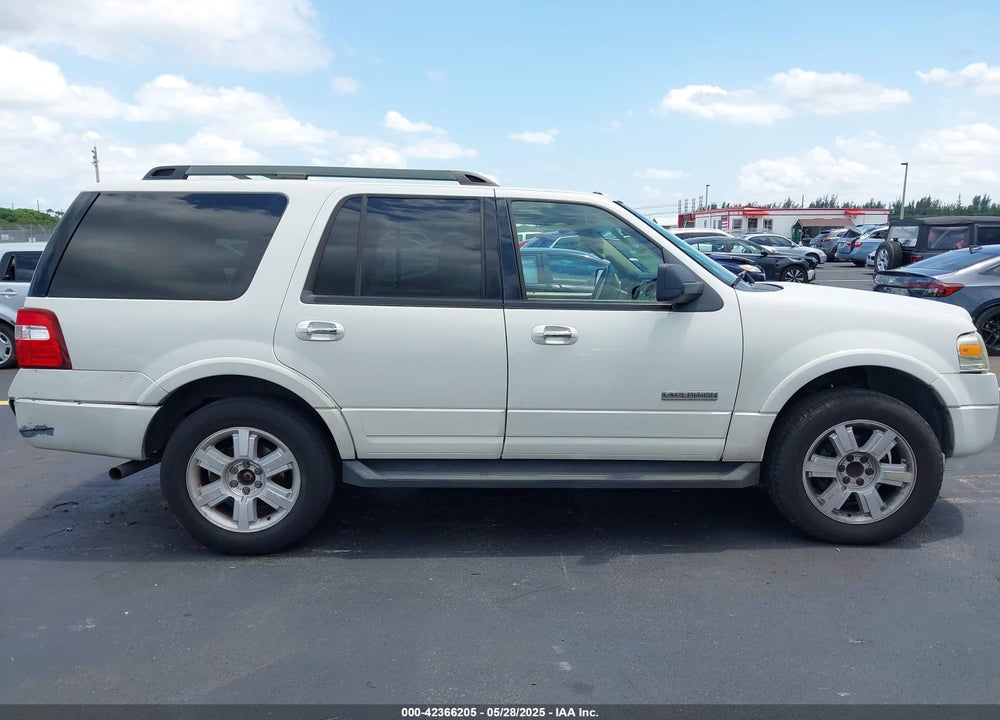 2008 FORD EXPEDITION XLT VIN: 1FMFU15578LA12953