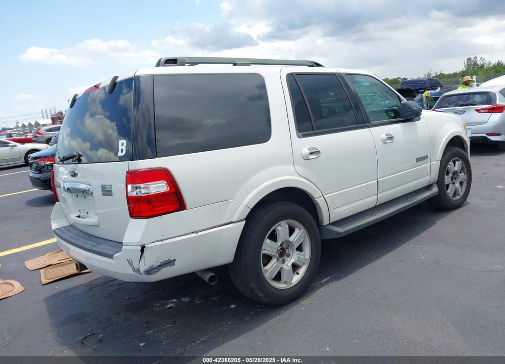 2008 FORD EXPEDITION XLT VIN: 1FMFU15578LA12953