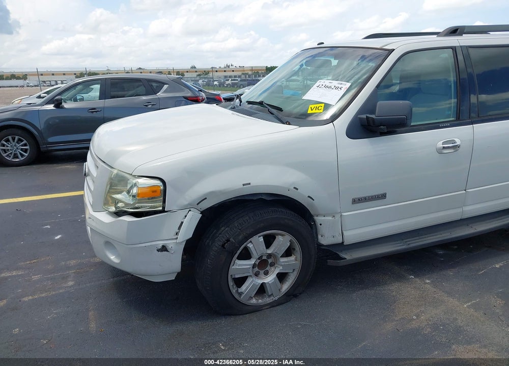 2008 FORD EXPEDITION XLT VIN: 1FMFU15578LA12953