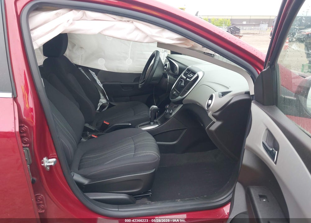 2020 CHEVROLET SONIC VIN: 1G1JD5SB3L4140358