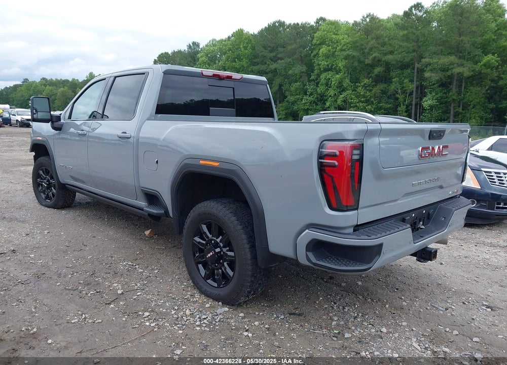 2025 GMC SIERRA 3500HD 4WD  STANDARD BED AT4 VIN: 1GT4UVEY8SF184850