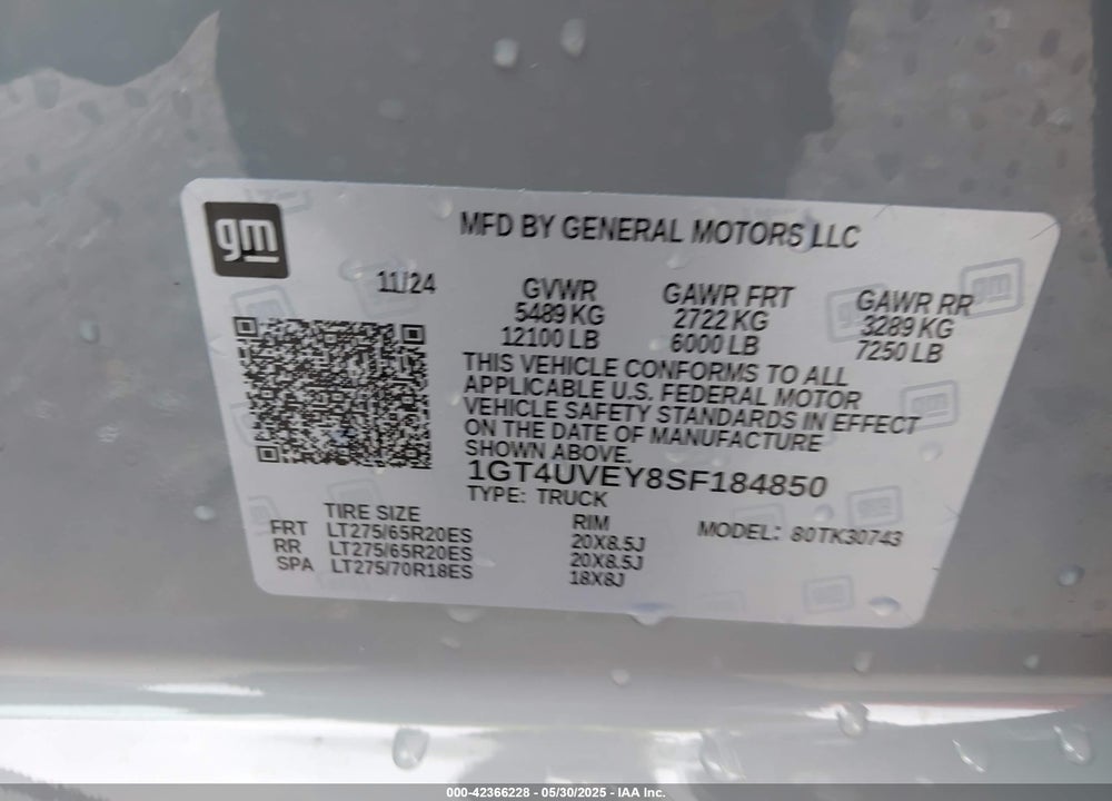 2025 GMC SIERRA 3500HD 4WD  STANDARD BED AT4 VIN: 1GT4UVEY8SF184850