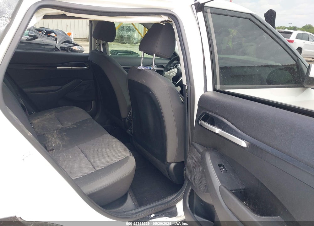 2024 KIA SELTOS VIN: KNDEPCAA2R7482131