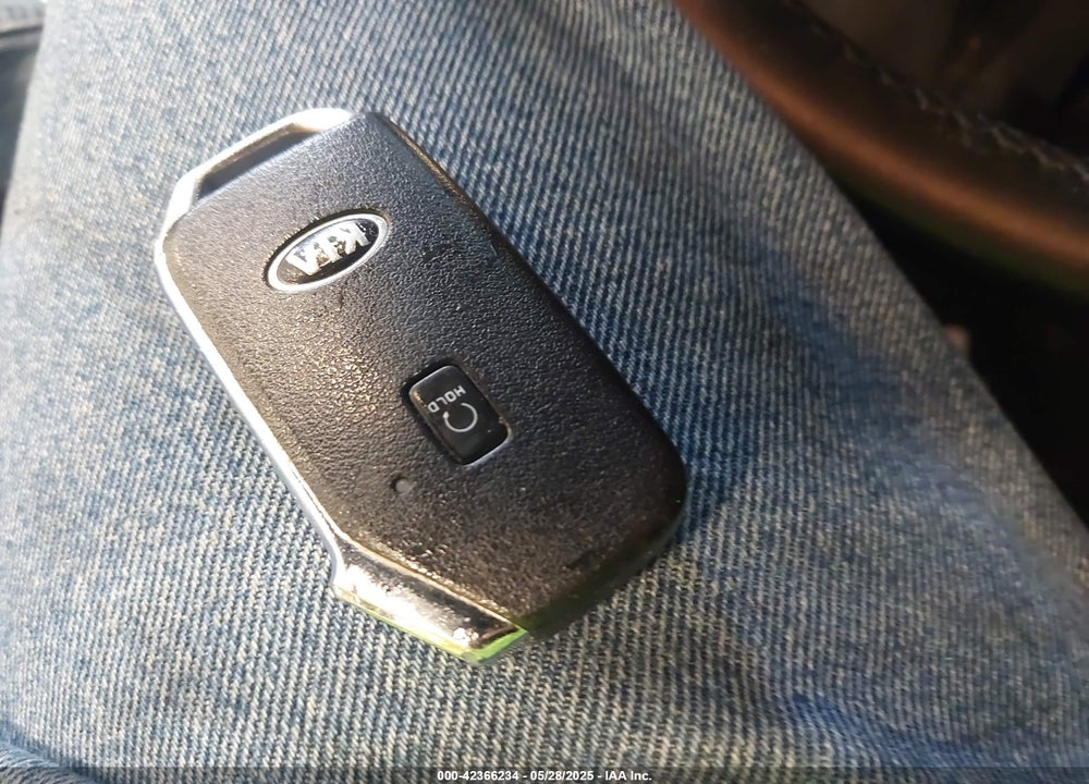 2021 KIA K5 VIN: 5XXG64J29MG028601