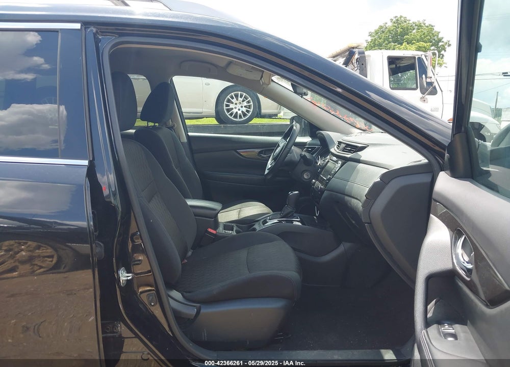 2020 NISSAN ROGUE S INTELLIGENT AWD VIN: 5N1AT2MVXLC786482