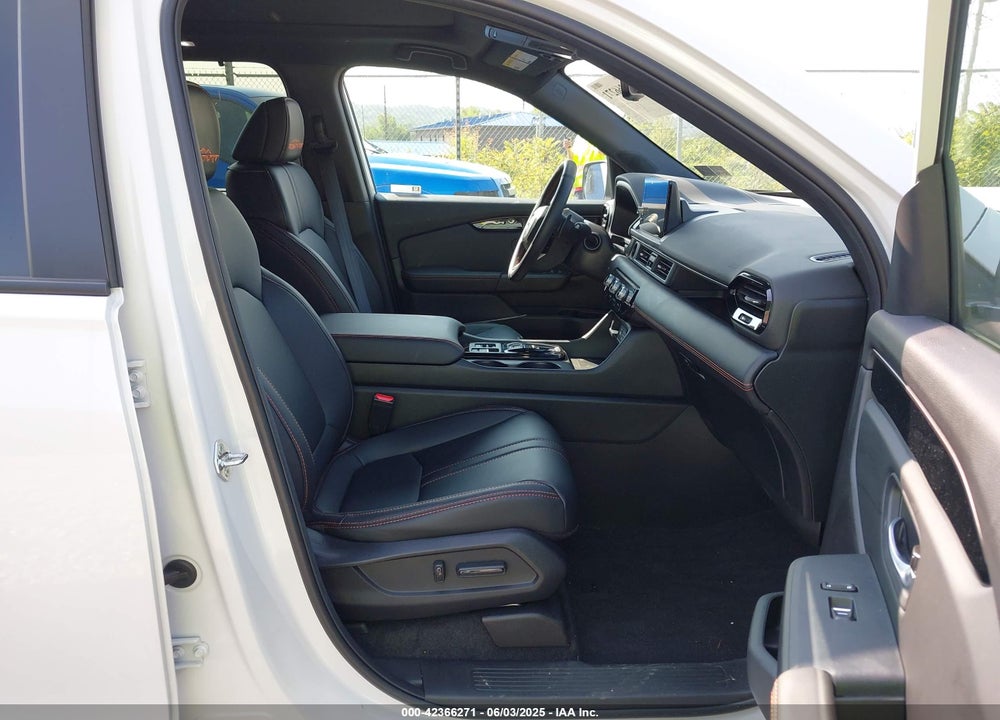 2025 HONDA PILOT TRAILSPORT VIN: 5FNYG1H68SB121490