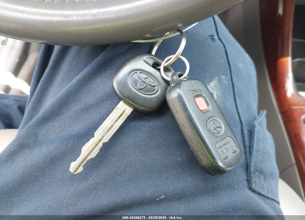 2004 TOYOTA CAMRY LE/SE/XLE VIN: 4T1BE30K04U796837