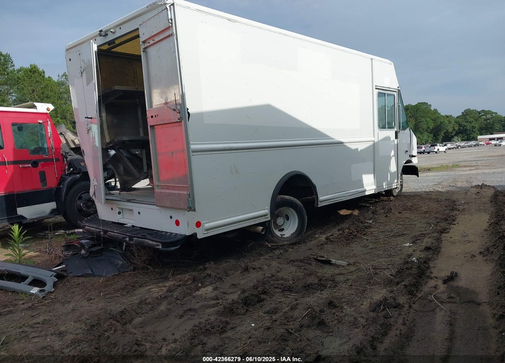 2022 FORD ECONOLINE E450 SUPER DUTY COMMERCIAL STRIPPED CHASSIS VIN: 1FC3E4KK0NDC35664