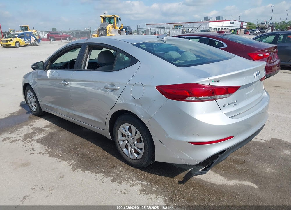 2018 HYUNDAI ELANTRA SE VIN: 5NPD74LF7JH382228