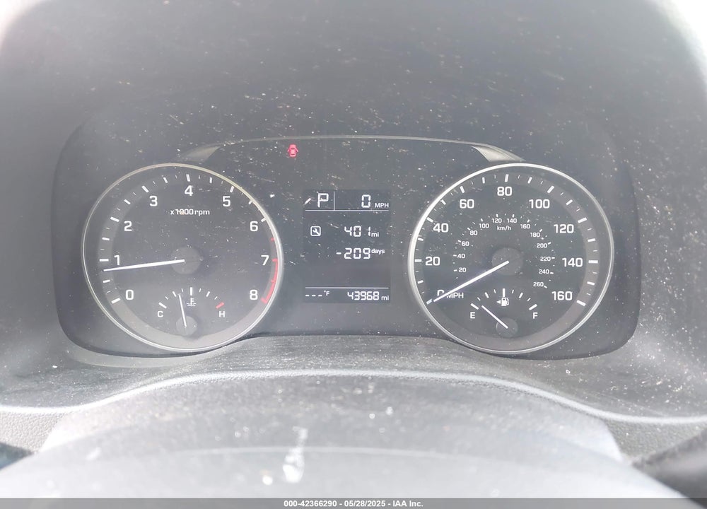 2018 HYUNDAI ELANTRA SE VIN: 5NPD74LF7JH382228