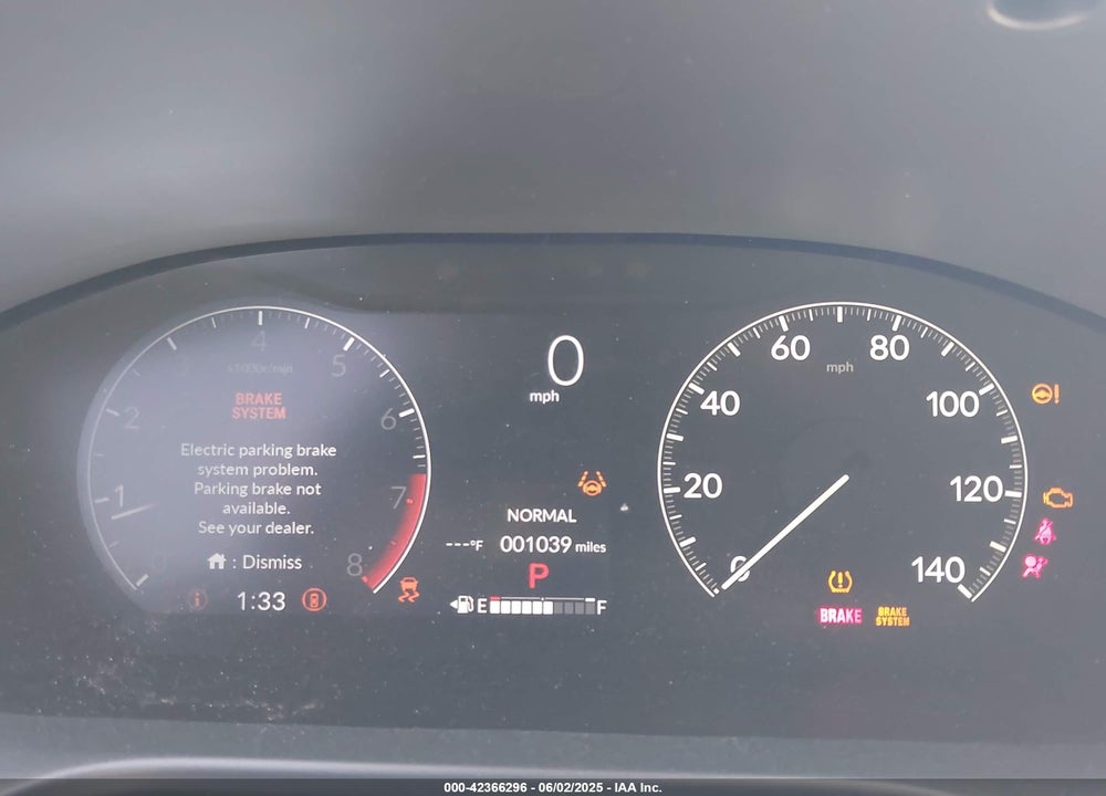 2025 HONDA HR-V 2WD LX VIN: 3CZRZ1H32SM739222