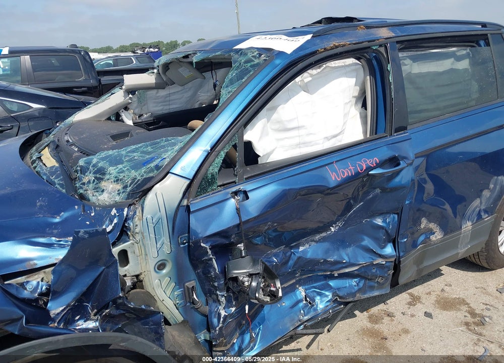 2020 VOLKSWAGEN TIGUAN VIN: 3VV1B7AX2LM143439
