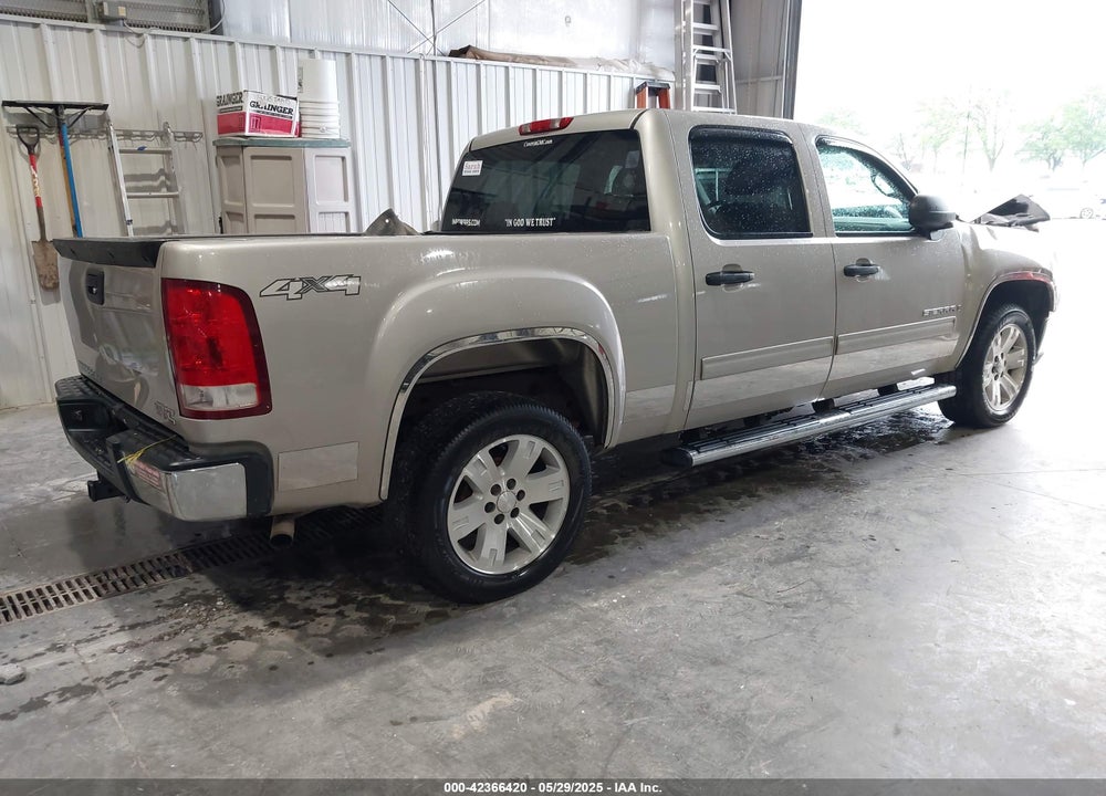 2008 GMC SIERRA 1500 VIN: 3GTEK13J18G309672