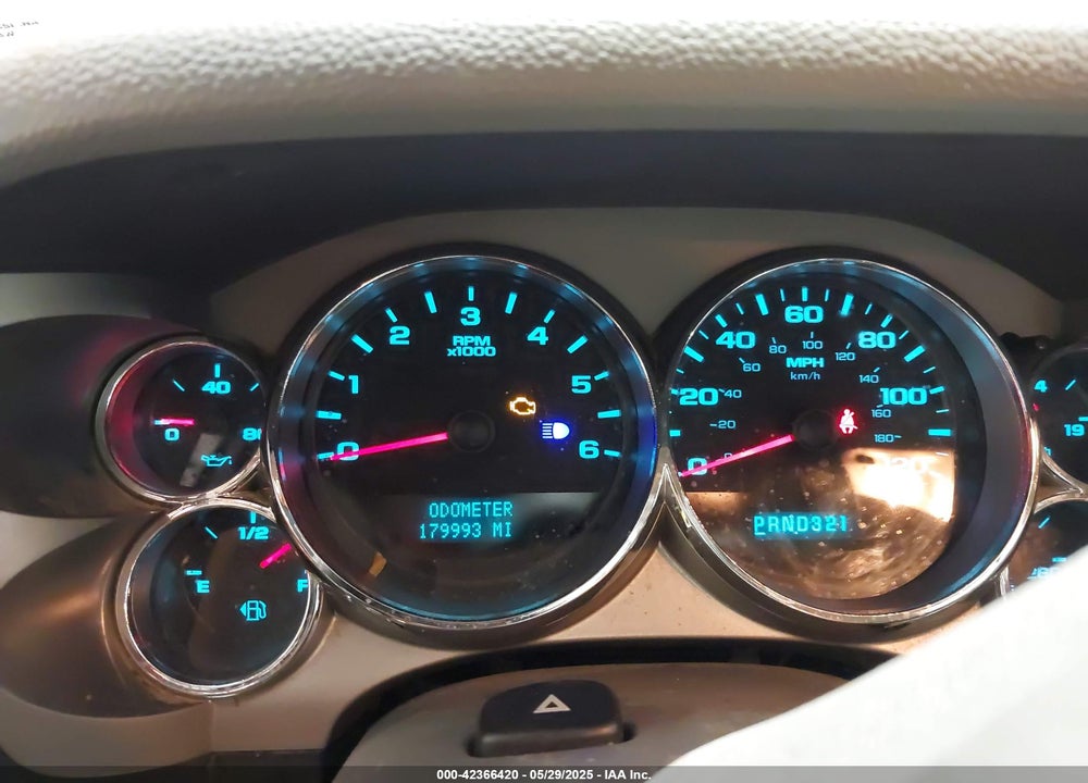 2008 GMC SIERRA 1500 VIN: 3GTEK13J18G309672