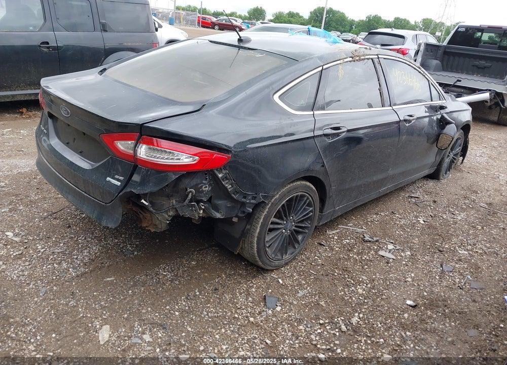 2014 FORD FUSION VIN: 3FA6P0HD5ER120015