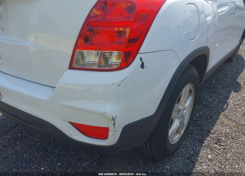 2017 CHEVROLET TRAX VIN: KL7CJNSB2HB182626