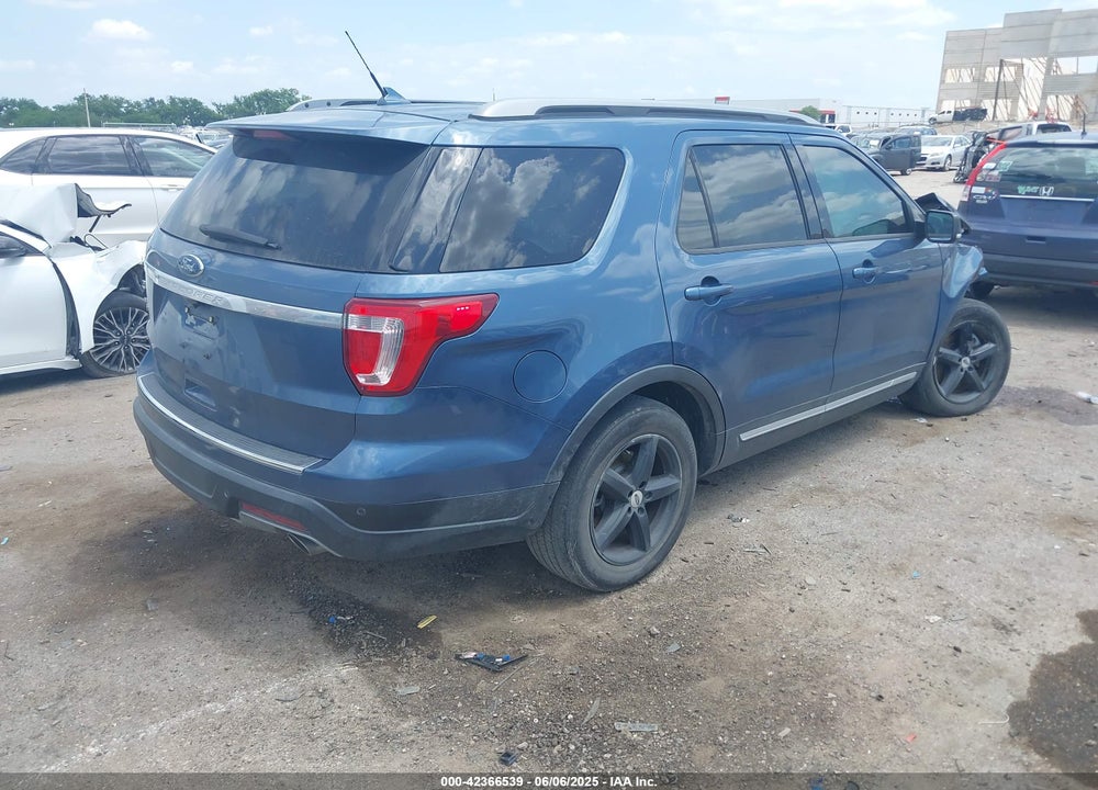 2018 FORD EXPLORER VIN: 1FM5K7D85JGB77656