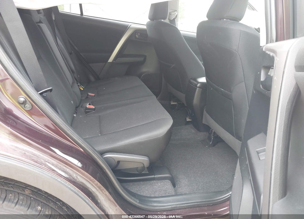 2016 TOYOTA RAV4 LE VIN: 2T3BFREV3GW421295