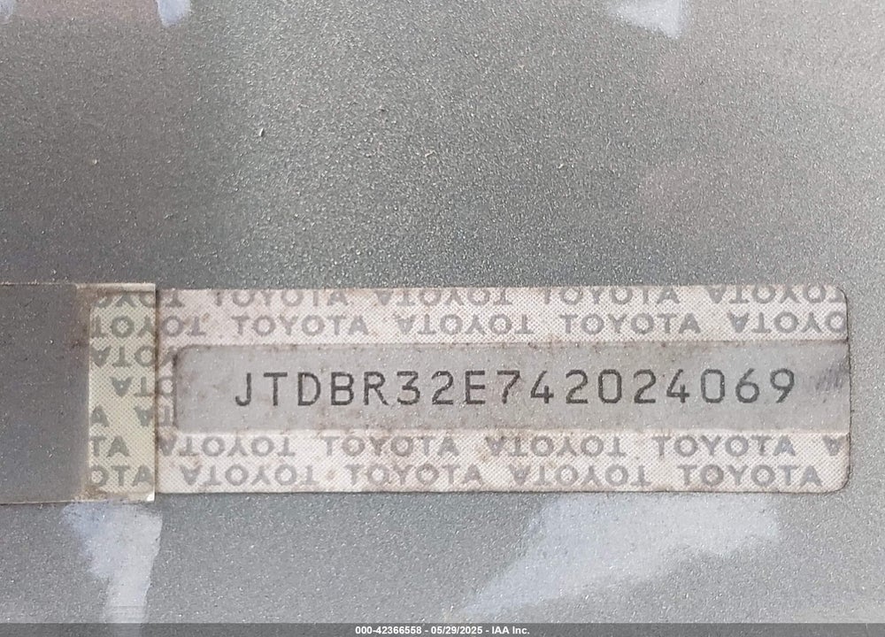 2004 TOYOTA COROLLA CE VIN: JTDBR32E742024069
