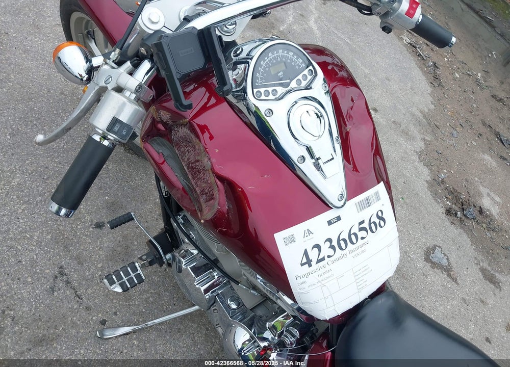 2006 HONDA VTX1300 C VIN: 1HFSC55036A210123