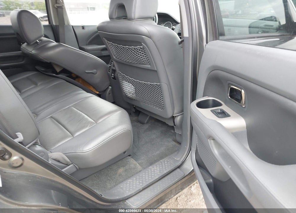 2007 HONDA PILOT VIN: 2HKYF18587H511816