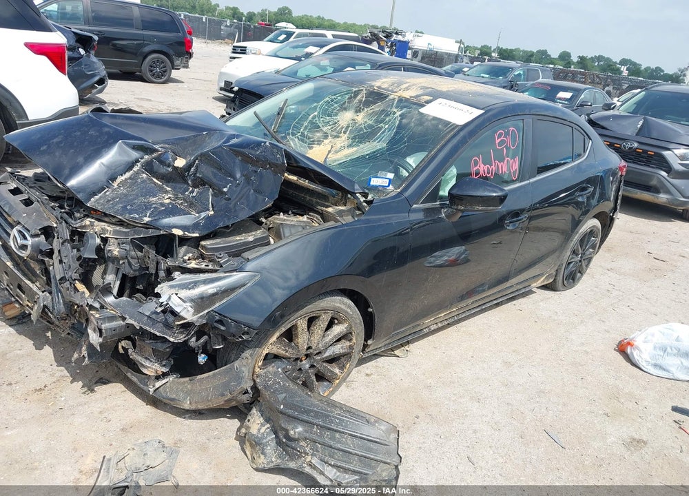 2018 MAZDA 3 VIN: 3MZBN1V33JM250329