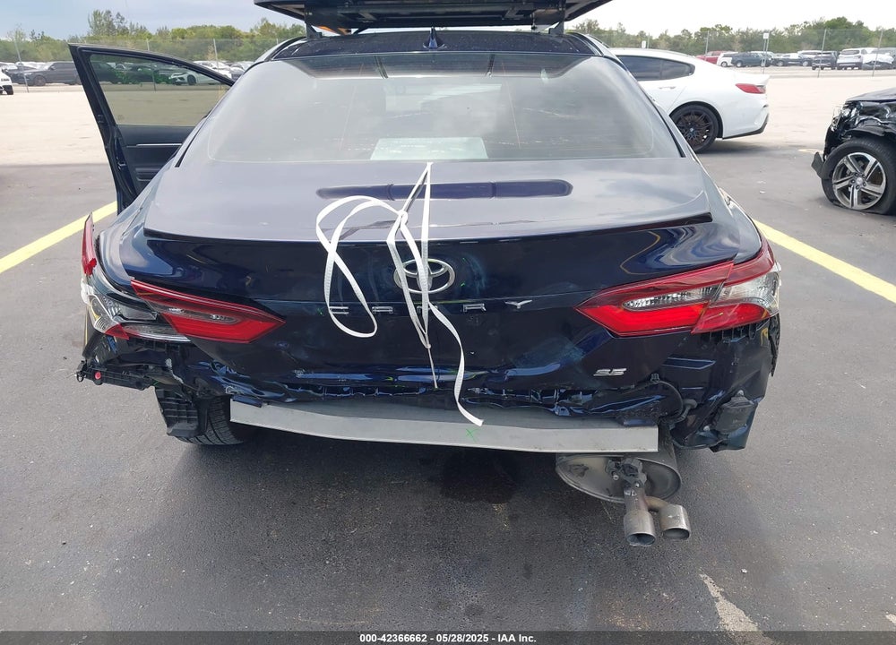 2021 TOYOTA CAMRY VIN: 4T1T11AK8MU493095
