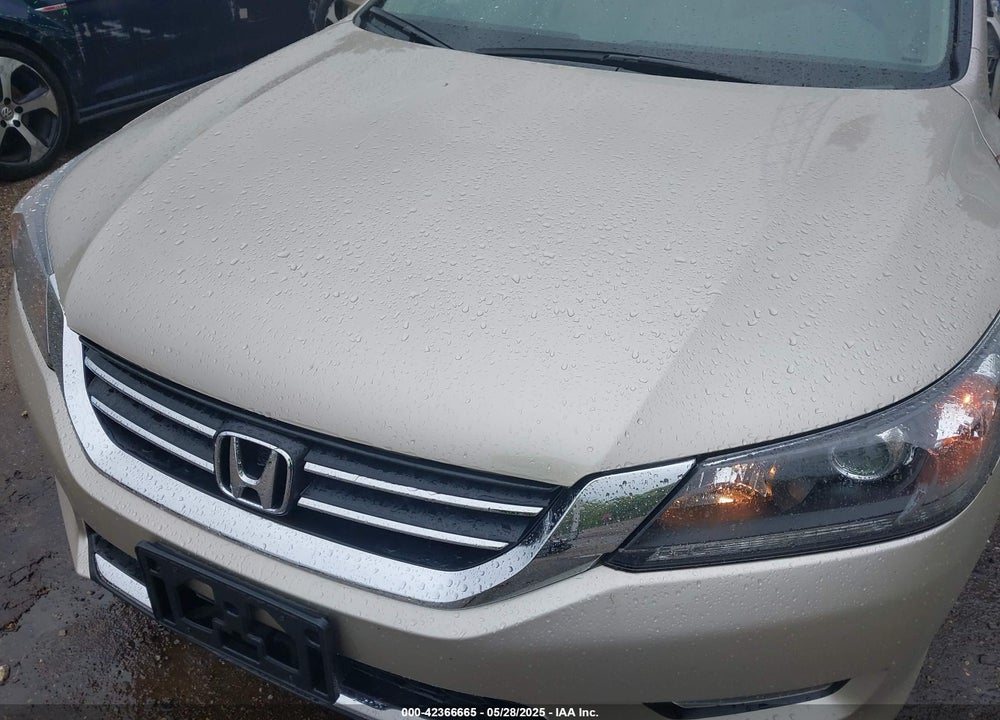 2014 HONDA ACCORD VIN: 1HGCR2F86EA302908