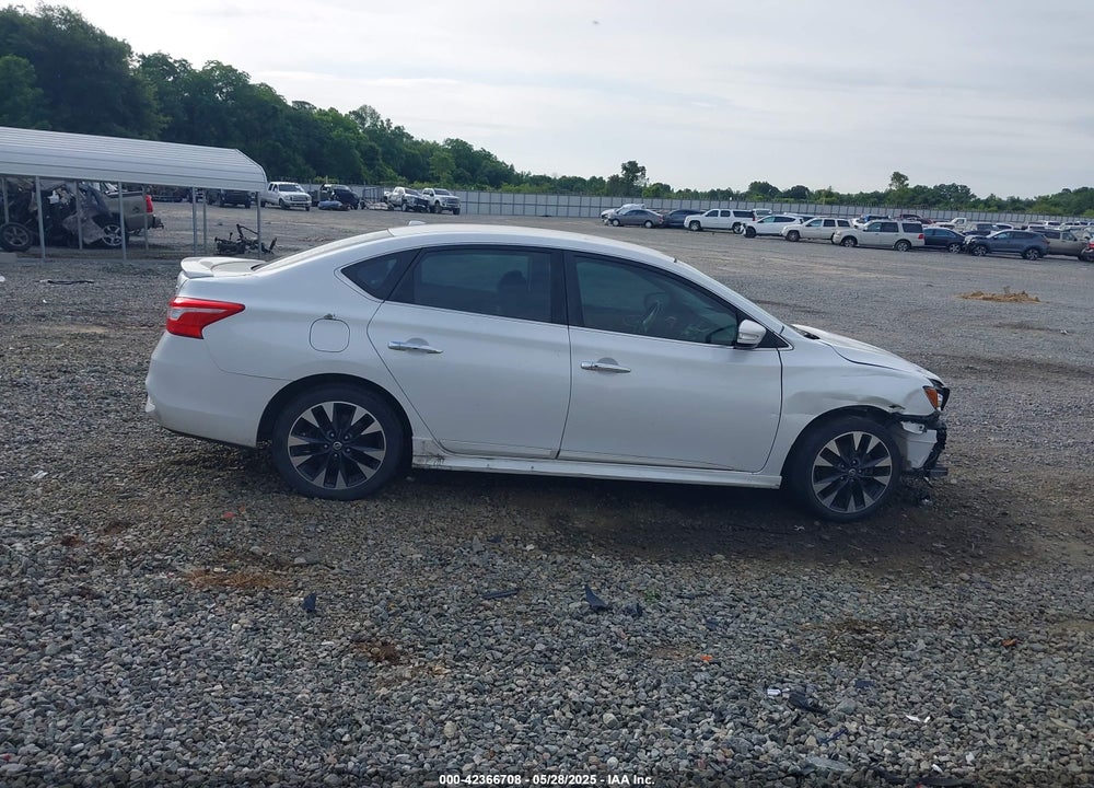 2016 NISSAN SENTRA SR VIN: 3N1AB7AP5GY256415