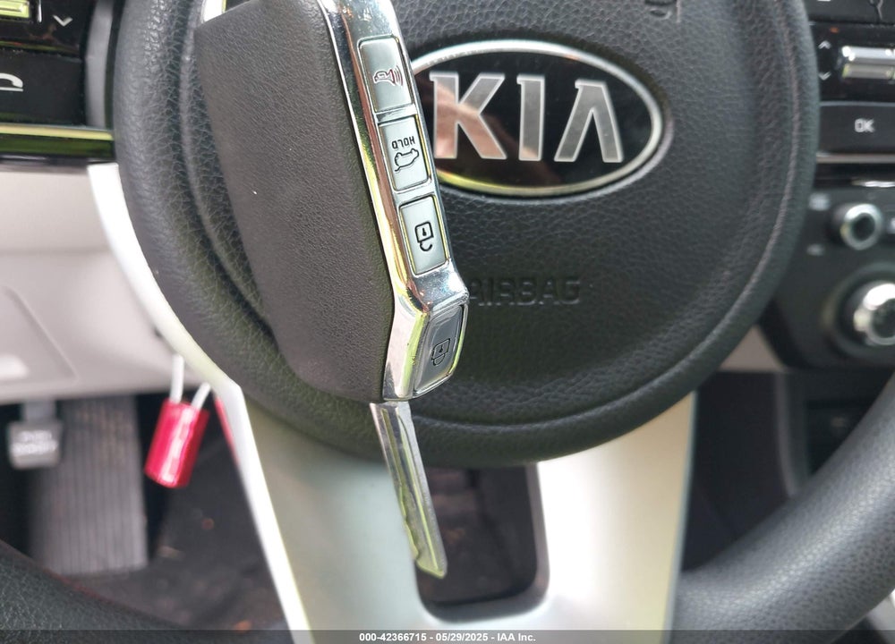 2022 KIA SPORTAGE VIN: KNDPMCAC9N7017360