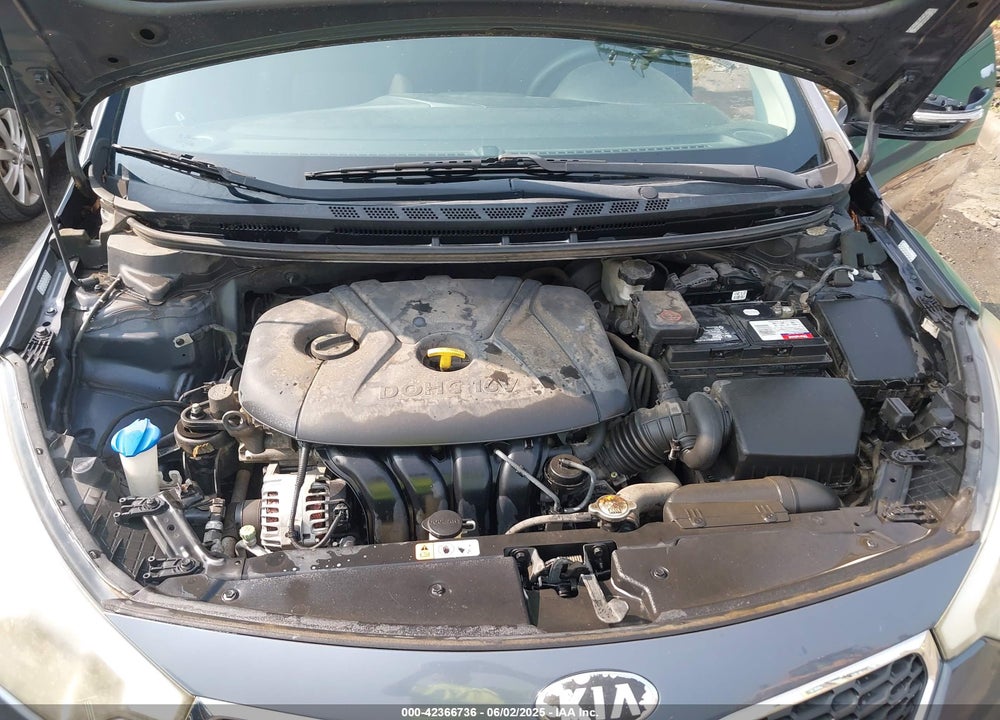 2014 KIA FORTE VIN: KNAFX4A60E5140444