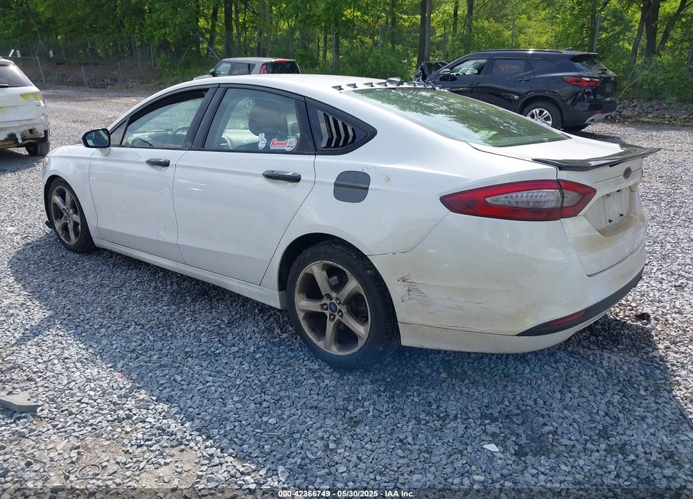2015 FORD FUSION VIN: 3FA6P0H78FR122157