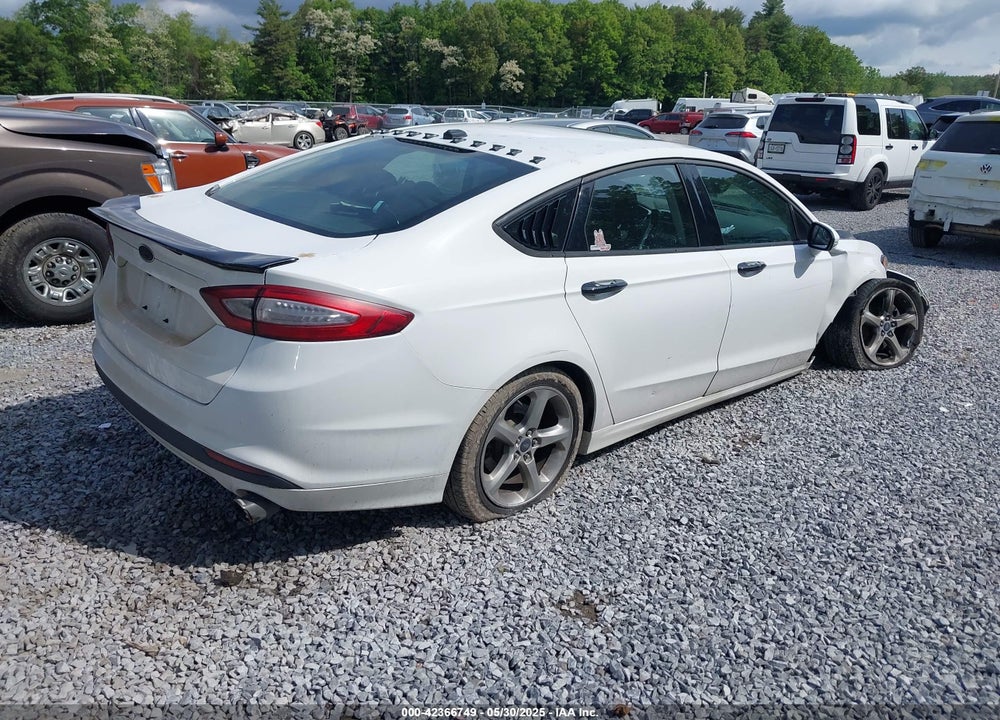 2015 FORD FUSION VIN: 3FA6P0H78FR122157
