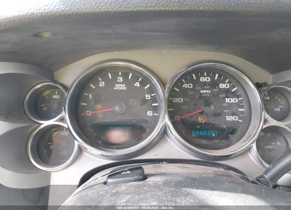2007 CHEVROLET SILVERADO 1500 LT1 VIN: 2GCEK13C571575544
