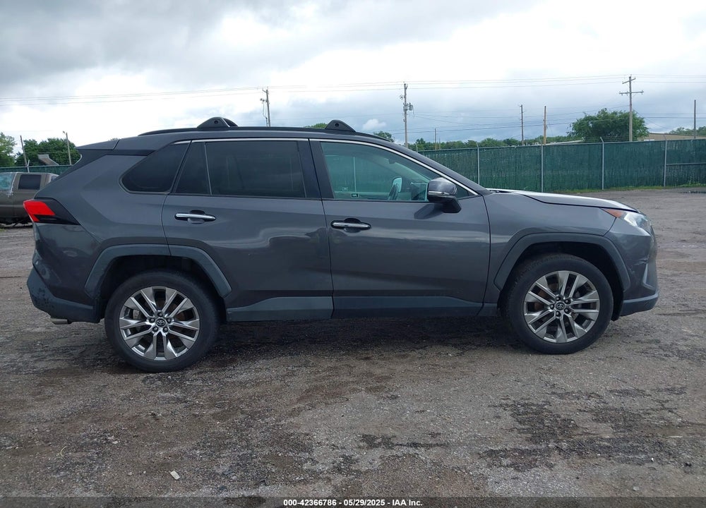 2020 TOYOTA RAV4 VIN: 2T3Y1RFV0LW081346