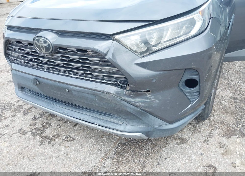 2020 TOYOTA RAV4 VIN: 2T3Y1RFV0LW081346
