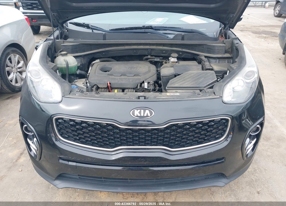 2017 KIA SPORTAGE VIN: KNDPN3AC3H7285581