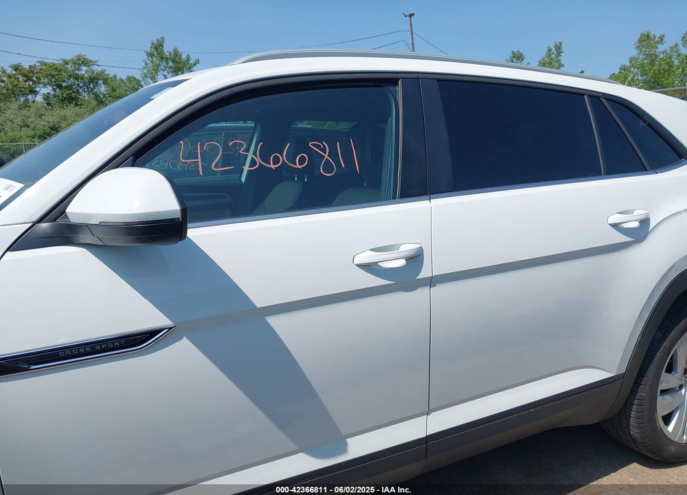 2022 VOLKSWAGEN ATLAS CROSS SPORT 3.6L V6 SE W/TECHNOLOGY VIN: 1V2HE2CA5NC225233