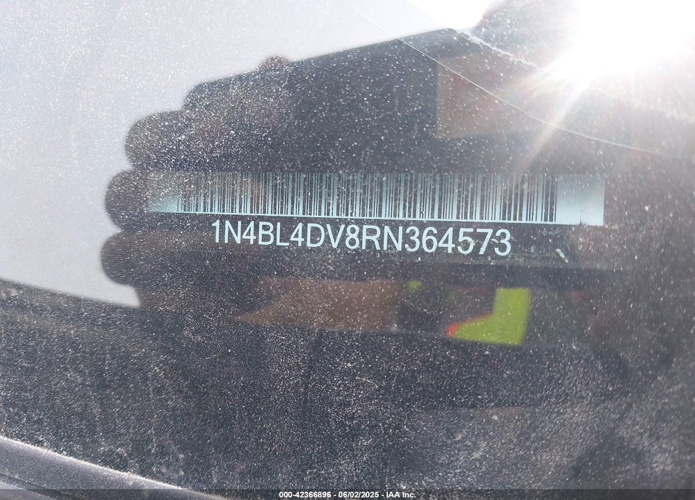 2024 NISSAN ALTIMA VIN: 1N4BL4DV8RN364573