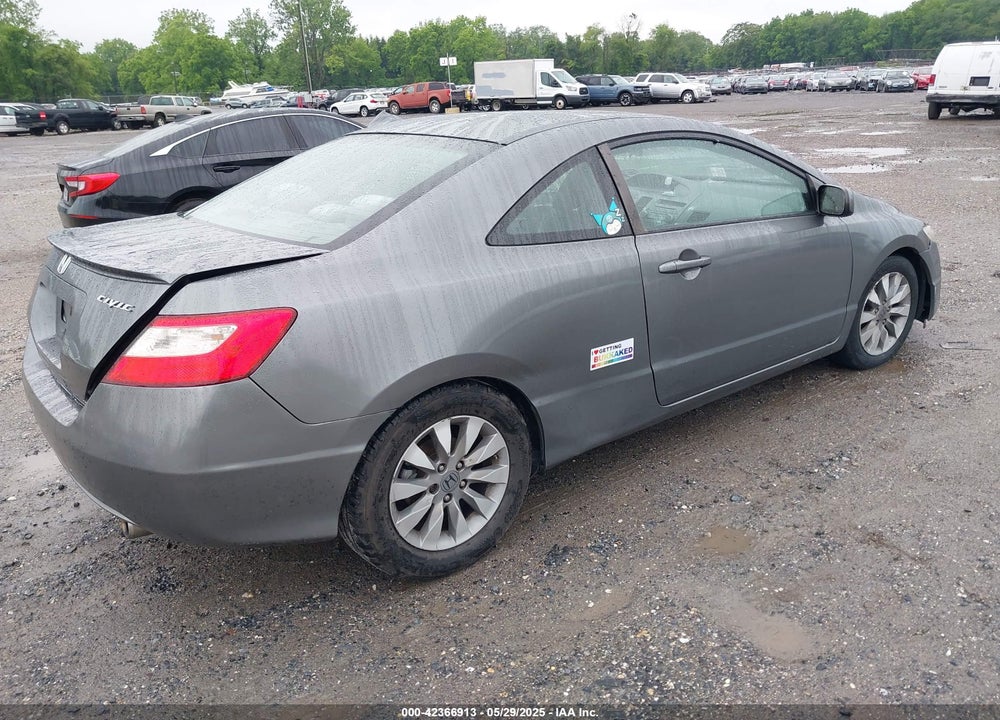 2011 HONDA CIVIC VIN: 2HGFG1B82BH514950