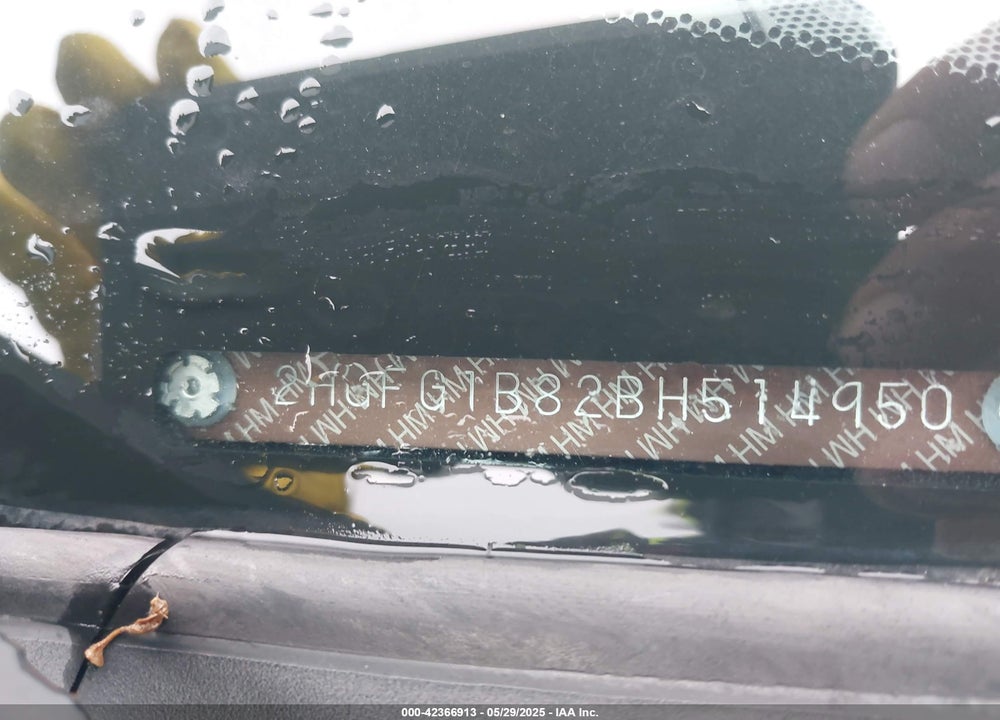 2011 HONDA CIVIC VIN: 2HGFG1B82BH514950