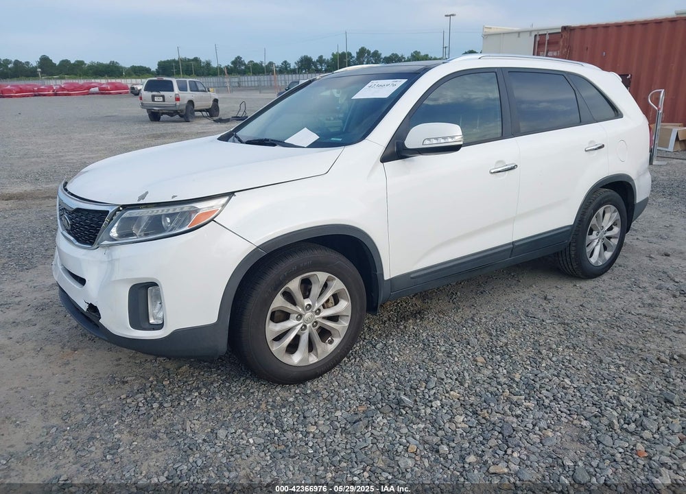 2015 KIA SORENTO VIN: 5XYKU4A71FG636946