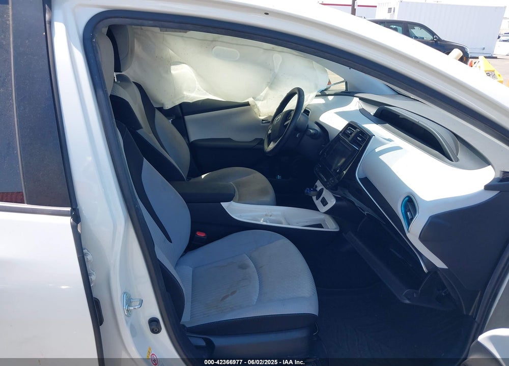 2016 TOYOTA PRIUS THREE VIN: JTDKARFU4G3000841