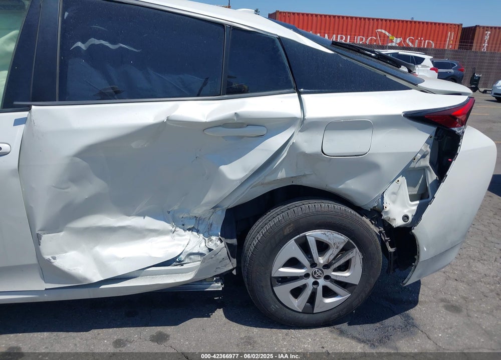 2016 TOYOTA PRIUS THREE VIN: JTDKARFU4G3000841