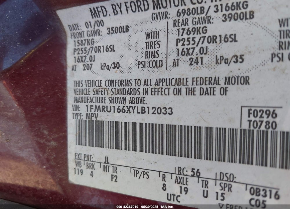 2000 FORD EXPEDITION XLT VIN: 1FMRU166XYLB12033