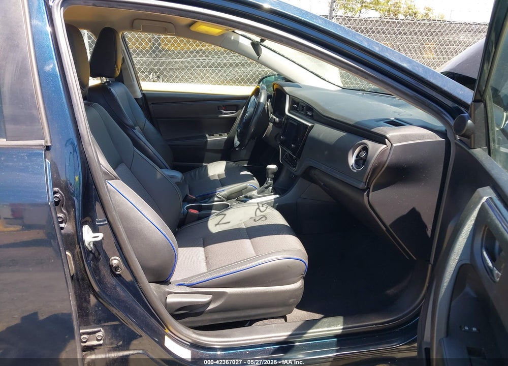 2019 TOYOTA COROLLA SE VIN: 2T1BURHE0KC222385