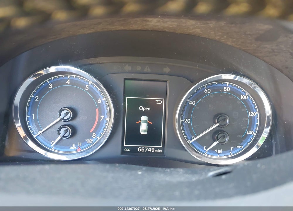 2019 TOYOTA COROLLA SE VIN: 2T1BURHE0KC222385