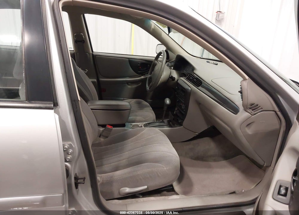 2004 CHEVROLET CLASSIC VIN: 1G1ND52F14M520160