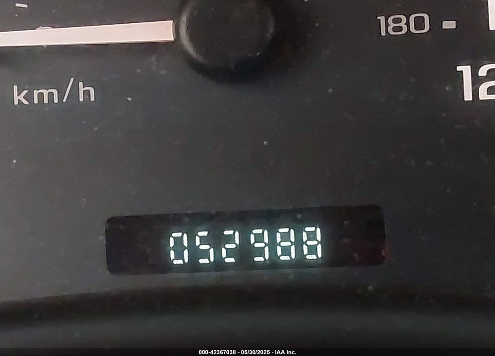 2004 CHEVROLET CLASSIC VIN: 1G1ND52F14M520160